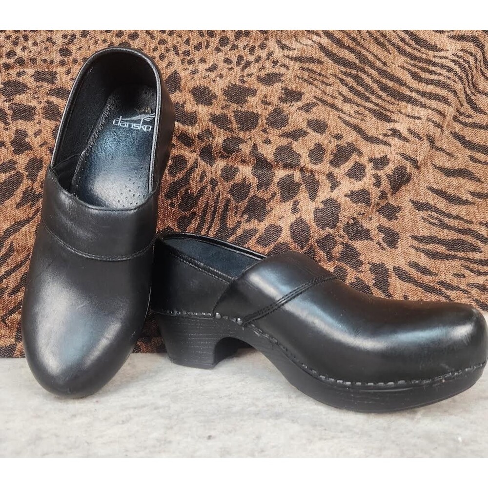 Dansko Women's Pro XP Clogs Size 39 Size 8.5-9.0 Floral Boho Hippe Nurse Shoes
